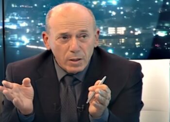 Κοκοτσάκης: «Αλλάξτε τακτική, απέτυχε το νέο μοντέλο πυρόσβεσης», τονίζει ο πρώην αξιωματικός Πυροσβεστικής