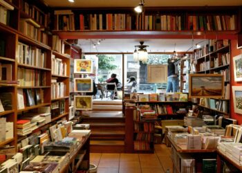 ΔΥΠΑ: Ανακοινώθηκαν οι προσωρινοί πίνακες για τα voucher βιβλίων