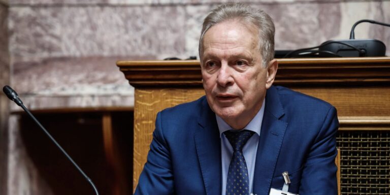 Σκάνδαλο ΟΠΕΚΕΠΕ: Τα 10 πρόσωπα που έχουν μπει στο μικροσκόπιο της αρχής για το ξέπλυμα μαύρου χρήματος