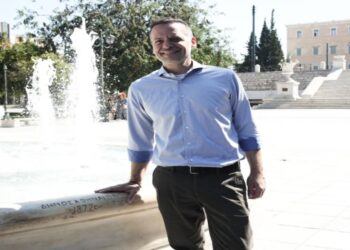 Δούκας για σιντριβάνι Πλατεία Συντάγματος: «Ένα έργο κόσμημα του 1872, αποκτά νέα ζωή»