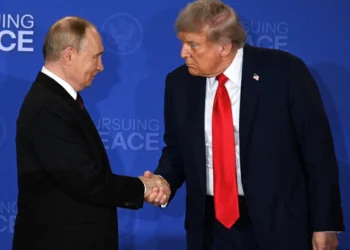 Συνάντηση Tραμπ – Πούτιν: Σε καλό κλίμα χωρίς όμως να επιτευχθεί ειρήνη