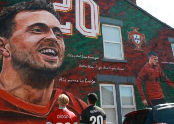 Tοιχογραφία στη μνήμη του Ντιόγκο Ζότα και του Αντρέ Σίλβα