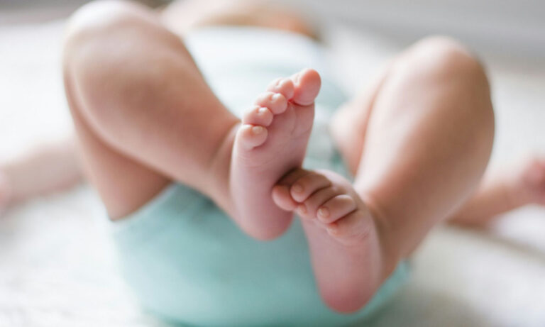 Πάτρα: Στο νοσοκομείο με σωματικές βλάβες παιδί ενός έτους