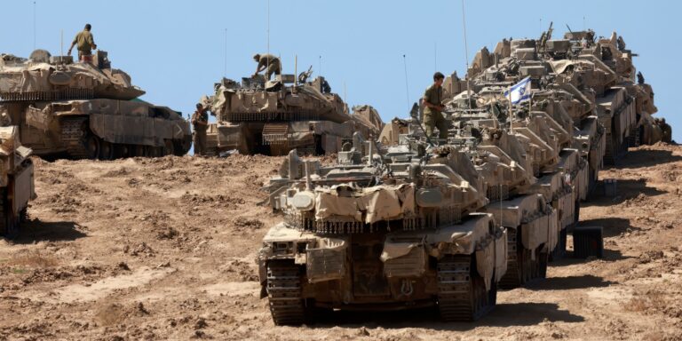 Χαμάς και Ισραήλ αντάλλαξαν λίστες ομήρων και φυλακισμένων