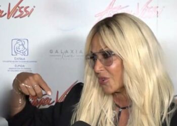 Άννα Βίσση: «Κάνω διατροφή, γυμναστική και είμαι αγνή χωρίς ουσίες, και ας λένε πίσω από την πλάτη μου»