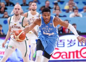 Θρίαμβος της Εθνικής μπάσκετ: «Πέταξε» στην 4άδα του Eurobasket – Με 87 -76 επί της Λιθουανίας (βίντεο)