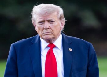 Τραμπ εναντίον NYT: Καταθέτει μήνυση και αγωγή για συκοφαντική δυσφήμιση – Ζητά αποζημίωση 15 δισ. δολαρίων