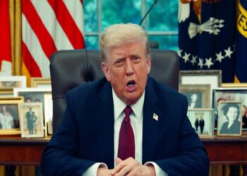 Ο Τραμπ κατηγορεί την «ριζοσπαστική αριστερά» για τη δολοφονία του ακροδεξιού Τσάρλι Κερκ