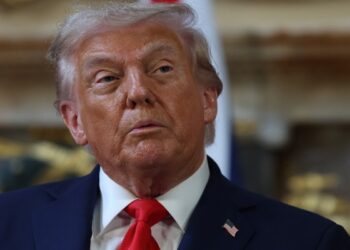 Τραμπ: «Ο Τζίμι Κίμελ απολύθηκε λόγω έλλειψης ταλέντου» – «Θα πρέπει να αφαιρεθεί η άδεια από ορισμένα τηλεοπτικά δίκτυα»