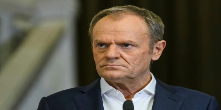 Επιταχύνει… πολεμικά η Πολωνία: 10.000 στρατιώτες στις κρίσιμες υποδομές