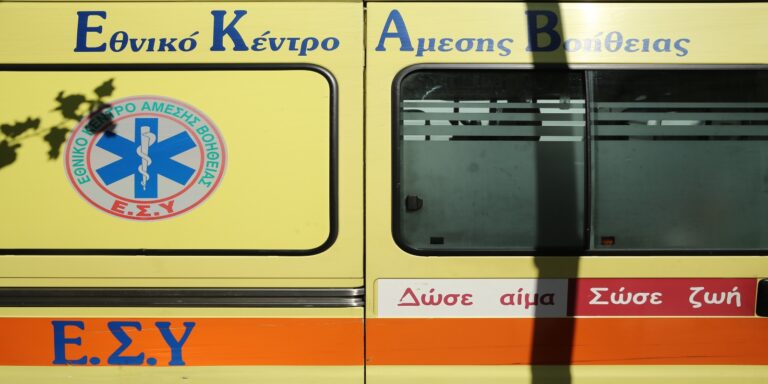 Θεσσαλονίκη: Σοβαρό τροχαίο με μηχανή και αυτοκίνητο – Σε κρίσιμη κατάσταση ο μοτοσικλετιστής 