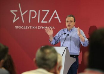 Γιατί ο Φάμελλος «τρέχει» την ανασύνθεση του προοδευτικού χώρου