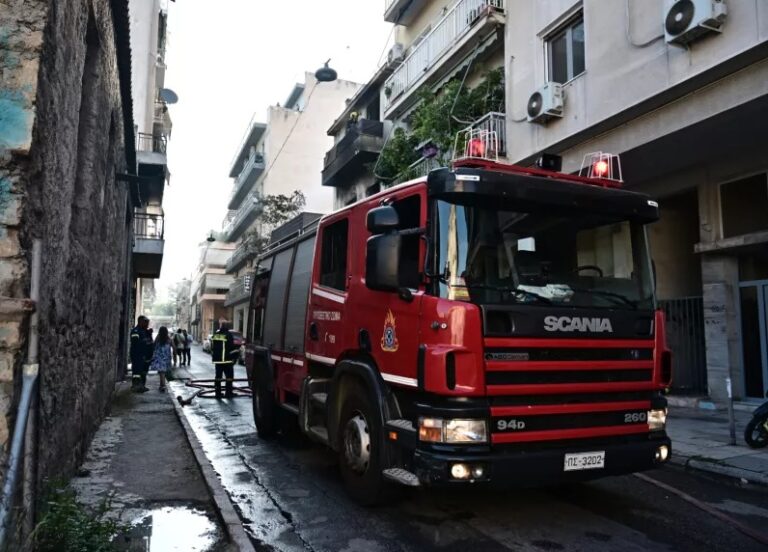 Φωτιά σε εγκαταλελειμμένο ξενοδοχείο στην Αθήνα –  Ζούσαν άστεγοι