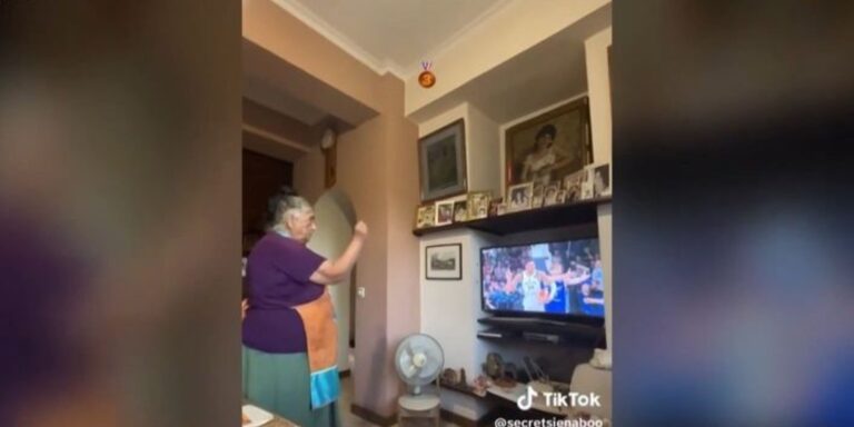Γιαγιά έγινε viral στο Tik Tok ξεματιάζοντας την Εθνική