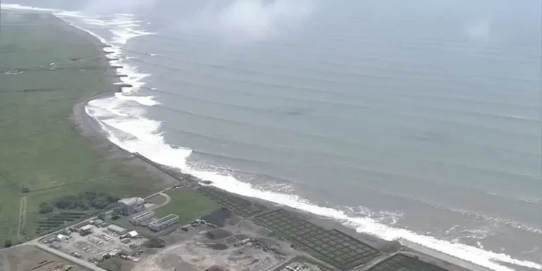 Νέο SOS: Τσουνάμι φοβούνται στην Ρωσία – Ποιες περιοχές «απειλεί»