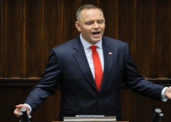 «Πρέπει να κάνουμε το παν για να είμαστε έτοιμοι για πόλεμο» λέει ο Πολωνός πρόεδρος στο NATO