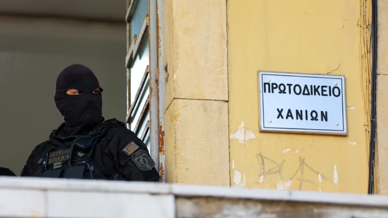 Μαφία της Κρήτης: Απολογούνται τα αδέλφια για τις “ιερές μπίζνες” – Με ποιες κατηγορίες είναι αντιμέτωποι