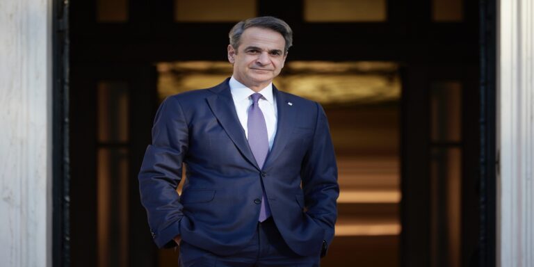 Μητσοτάκης για την Παγκόσμια Ημέρα κατά του AIDS: «Η γνώση είναι η πιο αποτελεσματική πρόληψη»