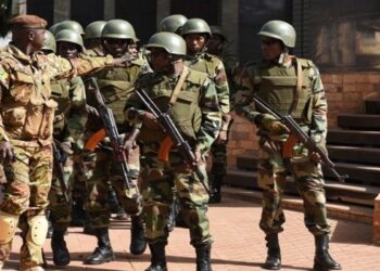 H Γαλλία διακόπτει την αντιτρομοκρατική συνεργασία με το Μαλί