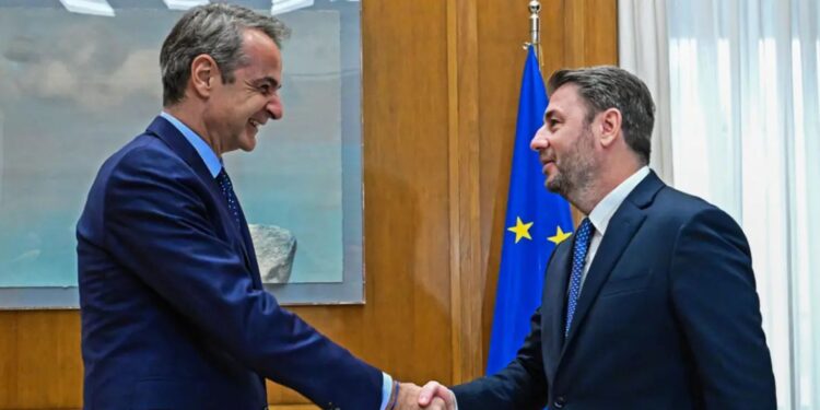 Οι 8 δημοσκοπήσεις του Σεπτέμβρη: Το τελεσίγραφο Ανδρουλάκη για τις εκλογές και τα σενάρια «επιστημονικής φαντασίας» που ξορκίζουν στη ΝΔ