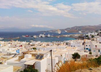 ΟΠΕΚΕΠΕ: Οικόπεδο «φιλέτο» στη Μύκονο δηλώθηκε ως… βοσκοτόπι από δύο παραγωγούς εκτός νησιού!