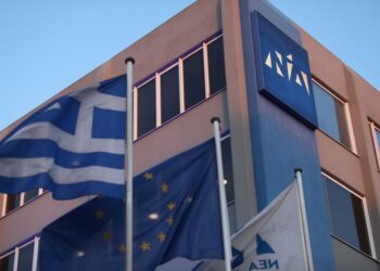 Σε κρίσιμο σταυροδρόμι η ΝΔ