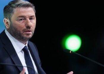 Ανδρουλάκης: «Η ξαφνική αναβολή μιας συνάντησης που ανακοινώθηκε “μετά βαΐων και κλάδων”, είναι δείγμα ερασιτεχνισμού»