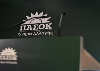 Το ΠΑΣΟΚ μετά από 14 χρόνια: Κόμμα εξουσίας ή πολιτικό φάντασμα που βγήκε βόλτα;