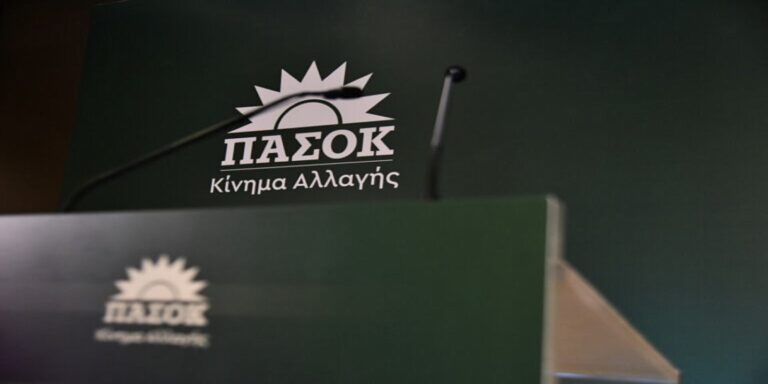 Αιχμές ΠΑΣΟΚ κατά κυβέρνησης: Κοιμόταν επί έναν μήνα σε δύο κορυφαία εθνικά θέματα