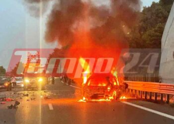 Αχαΐα: Τροχαίο με δύο νεκρούς και δύο τραυματίες (Βίντεο – Φωτογραφίες)