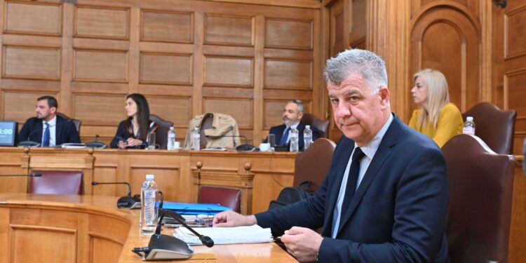 Σημανδράκος: Δεχόμουν πιέσεις για να εξυπηρετήσω τον «Φραπέ» 