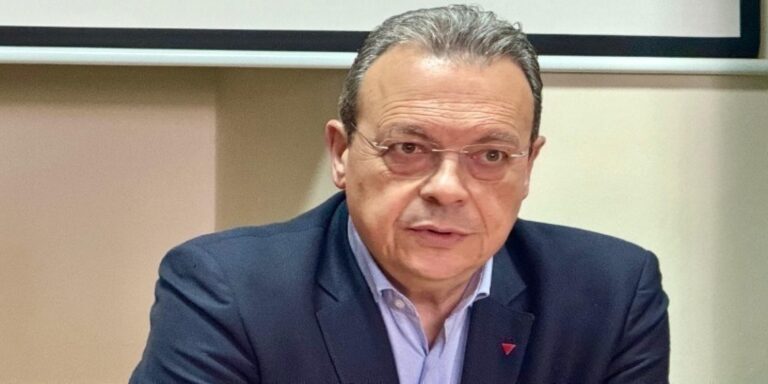 Φάμελλος για Παγκόσμια Ημέρα Δημοκρατίας: Η κυβέρνηση αντιμετωπίζει το Κράτος Δικαίου ως εμπόδιο και όχι ως κατάκτησης