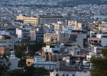 Σε σπίτια παμπάλαια και «τρύπες» ζουν οι Έλληνες ενοικιαστές – Ζητούμενο η ανακαίνιση
