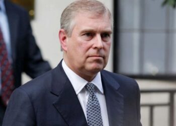 Σκάνδαλο Έπσταϊν: Ο πρίγκιπας Άντριου παραιτείται από τους βασιλικούς τίτλους του