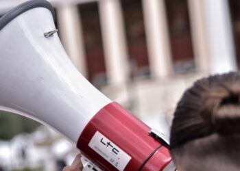 To Nonpapers.gr συμμετέχει στην 4ωρη στάση εργασίας που κήρυξε η ΠΟΕΣΥ