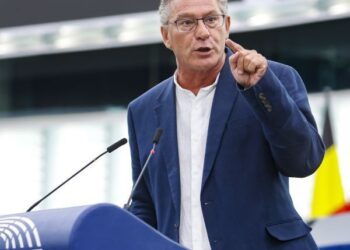 Αρβανίτης σε Κομισιόν: Κινδυνεύει η ελληνική κτηνοτροφία