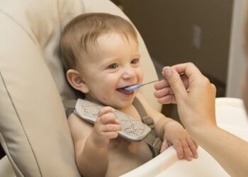 Η περιορισμένη πρόσληψη ζάχαρης στη βρεφική ηλικία προστατεύει την καρδιά στην ενήλικη ζωή