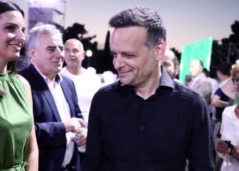 Χάρης Δούκας: Υπάρχουν στελέχη του ΠΑΣΟΚ που σφιχταγκαλιάζονται με τη Νέα Δημοκρατία