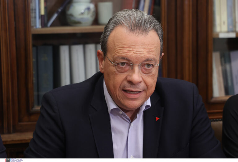 Φάμελλος: “Η κυβέρνηση έχει βάλει στο μάτι τον αγροτικό τομέα, είναι με τους μεσάζοντες, τους «Φραπέδες», τους «Χασάπηδες»”