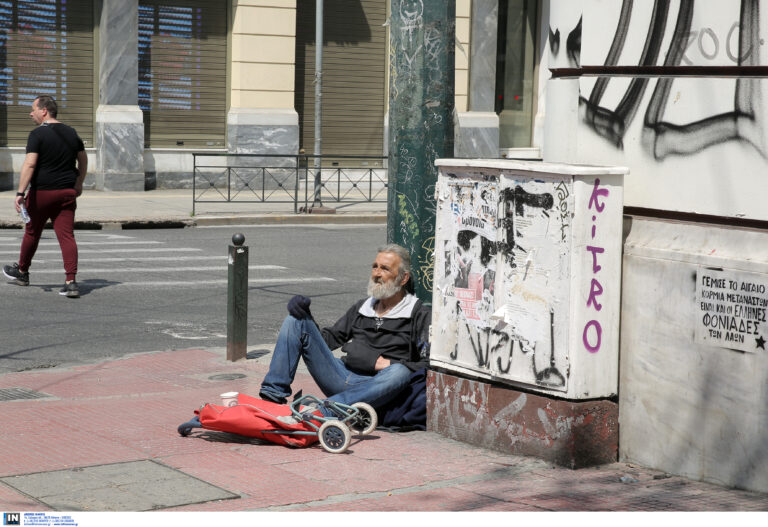 Φαραντούρης: Η φτωχοποίηση των Ελλήνων οφείλεται στην απουσία κυβερνητικής παρέμβασης