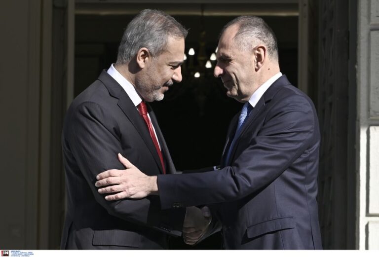 Πέρασαν χρόνια συνομιλιών και ο Γεραπετρίτης είπε στον Φιντάν: ΑΟΖ μόνο η διαφορά μας