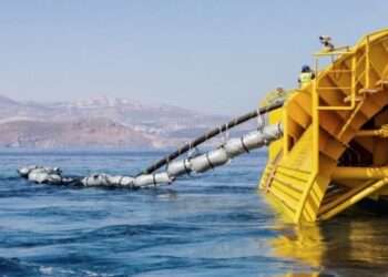 Πανικός στο Μαξίμου με την ηλεκτρική διασύνδεση – Άστραψε και βρόντηξε ο Μητσοτάκης