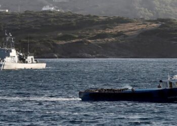 Εντοπισμός και διάσωση 63 μεταναστών δυτικά της Ζακύνθου