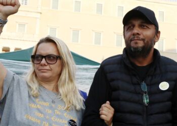 Μιρέλα Ρούτσι: «Δεν καλέσαμε τον Μπισμπίκη και τη Βανδή»