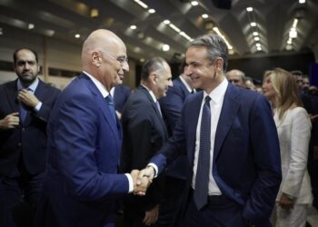 Η ανοιχτή γραμμή Μητσοτάκη – Δένδια 