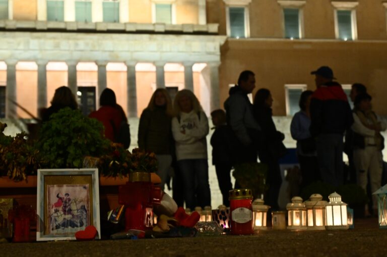 Βουλή: Με 159 ψήφους πέρασε η τροπολογία για το Μνημείο του Αγνωστου Στρατιώτη