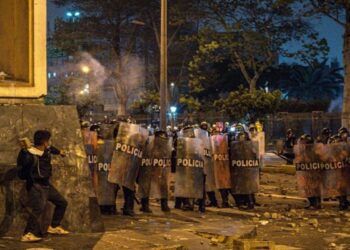 Περού: Σε κατάσταση έκτακτης ανάγκης η Λίμα – Μεγάλες κινητοποιήσεις με έναν νεκρό