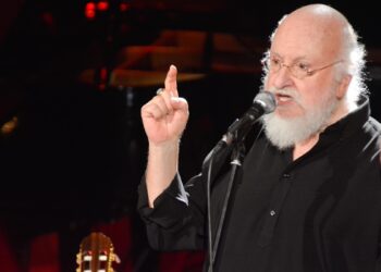 Σήμερα στις13:00 στο Α’ Νεκροταφείο η κηδεία του Διονύση Σαββόπουλου – Επικήδειο θα εκφωνήσει ο Κυριάκος Μητσοτάκης