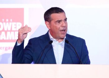 Real Polls: O Αλέξης Τσίπρας συγκεντρώνει 25,1% ως κατάλληλος πρωθυπουργός