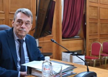 ΟΠΕΚΕΠΕ: Ήλθε, είδε και απήλθε ο Γρηγόρης Βάρρας στην εξεταστική επιτροπή